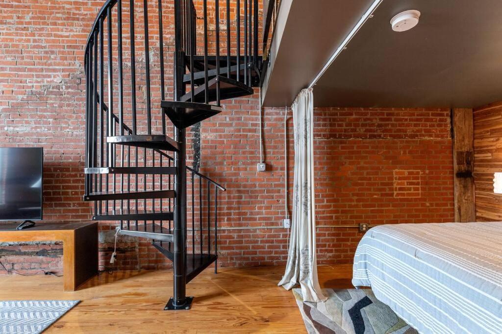 Cajun Stays-Buchanan Loft #4 Lafayette Eksteriør bilde